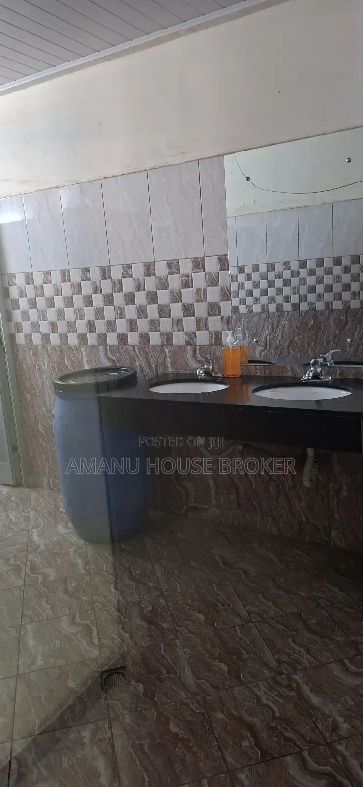 Urgent Office for Rent in Kasanchis Area