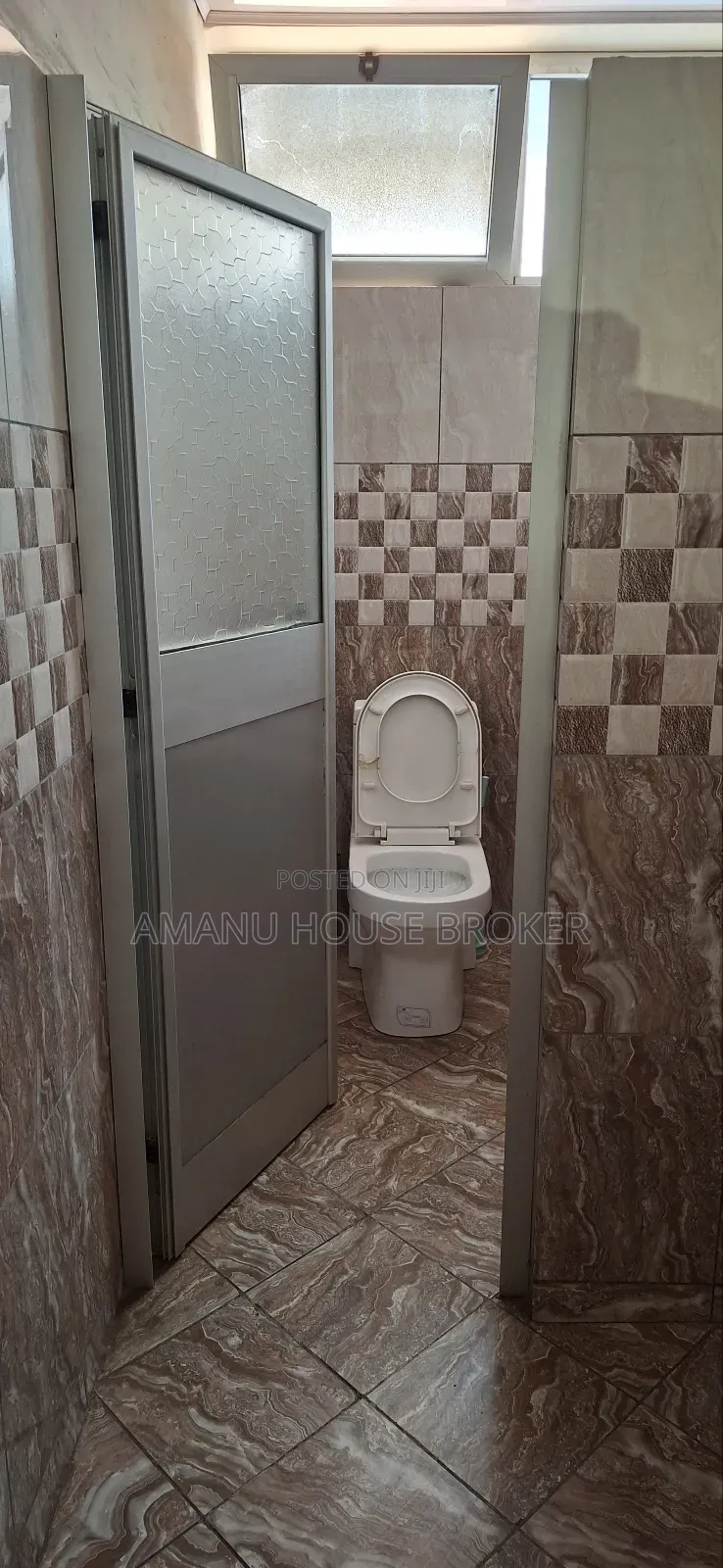 Urgent Office for Rent in Kasanchis Area