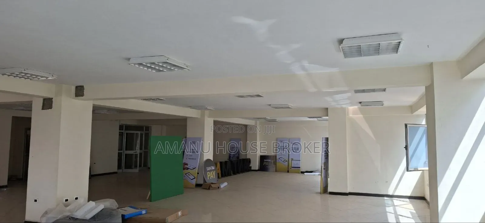 Urgent Office for Rent in Kasanchis Area 330sqm