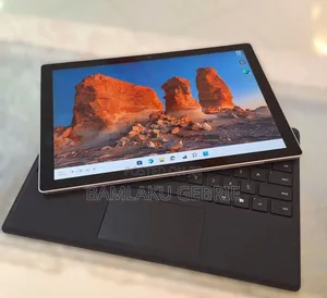 New Laptop Microsoft Surface Pro 7 16GB Intel Core I7 SSD 256GB
