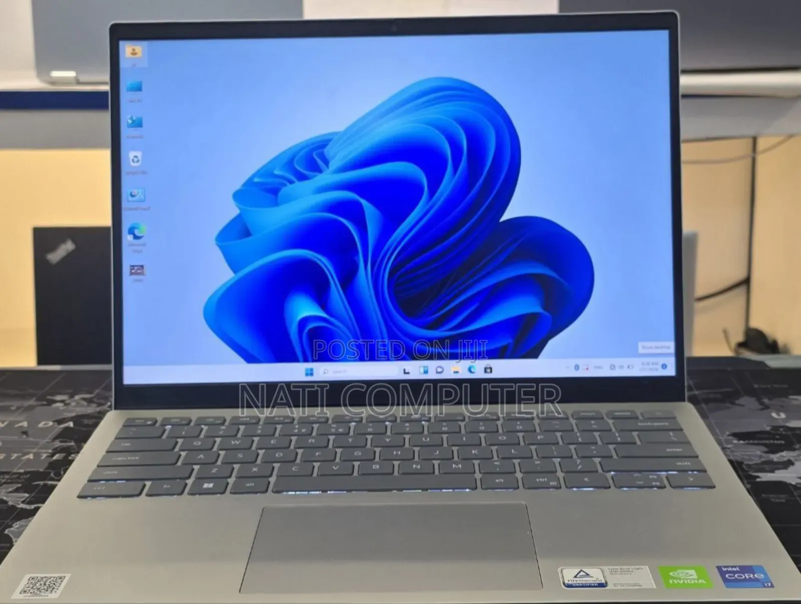 New Laptop Dell 16GB Intel Core I7 SSD 512GB