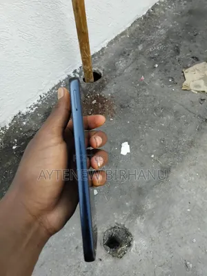 New Samsung Galaxy A05 64 GB Blue