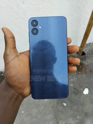 New Samsung Galaxy A05 64 GB Blue