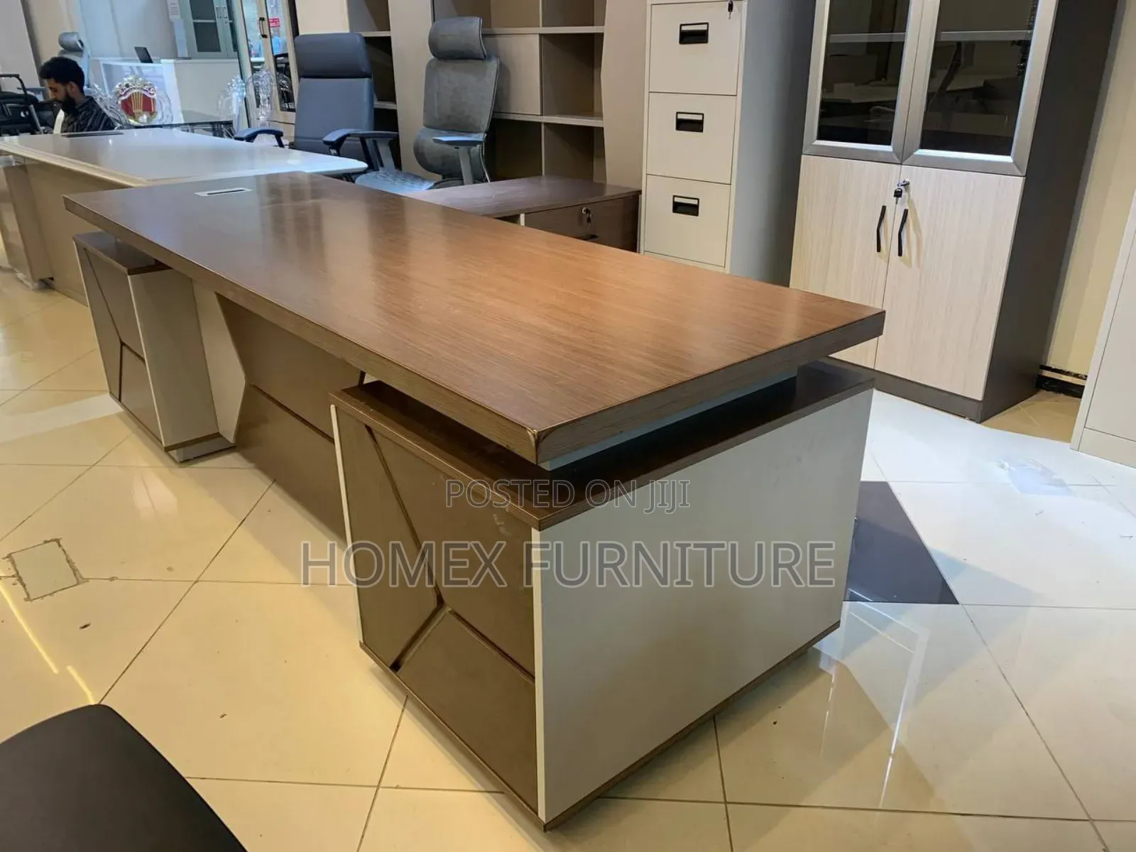 Conference ( Meeting ) Table