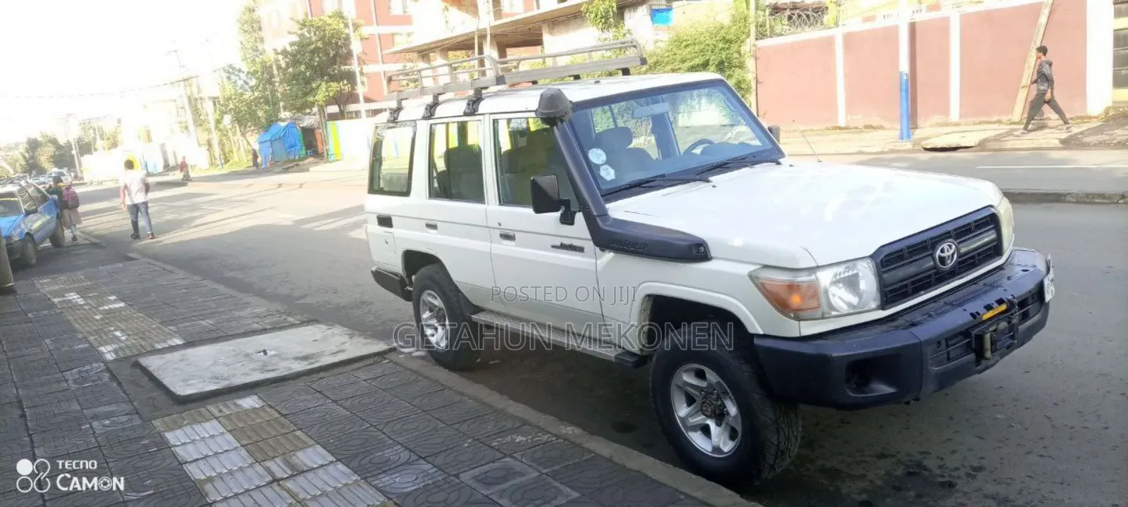 Toyota Land Cruiser 2012 White