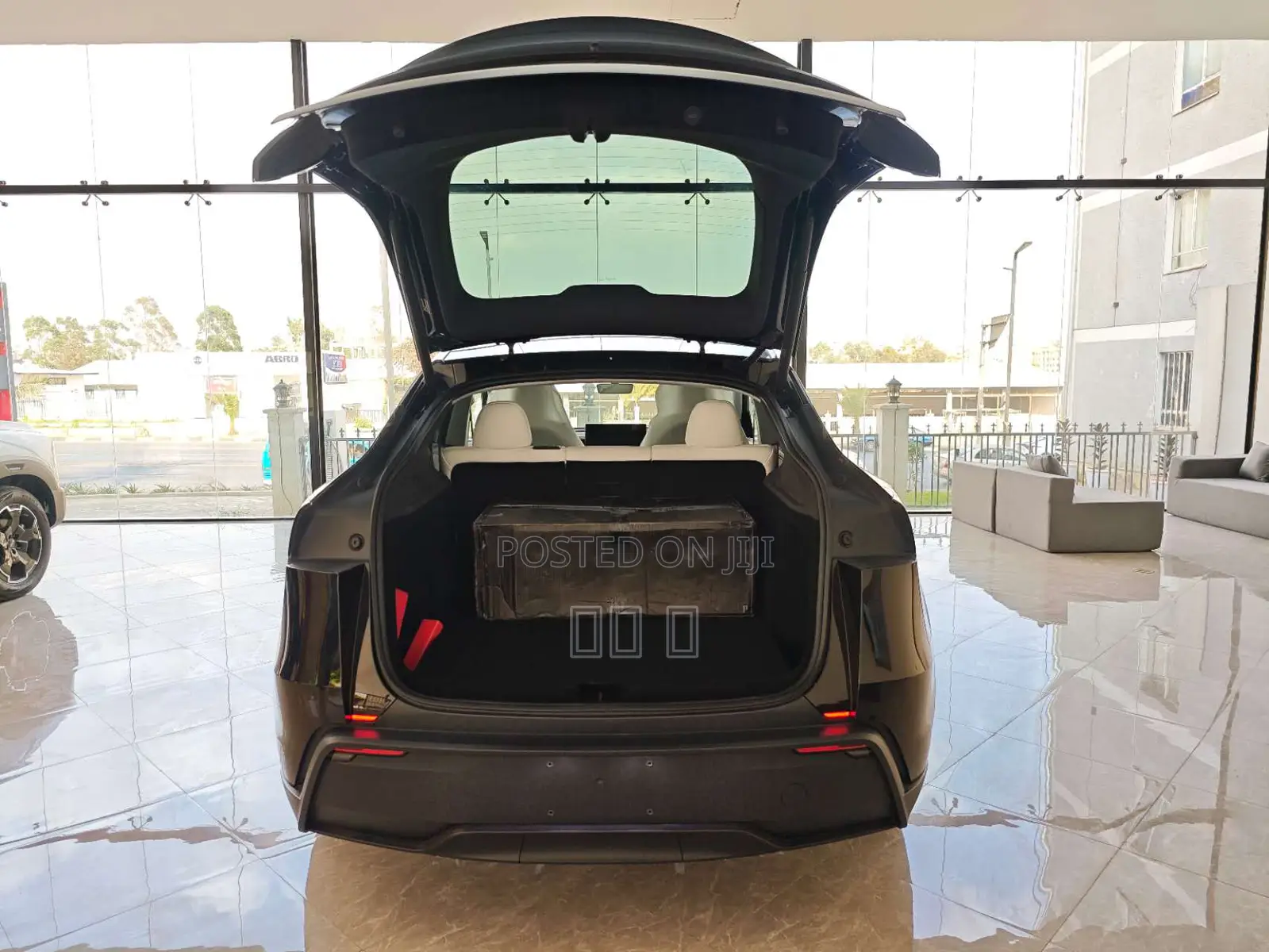 New Tesla Model Y Long Range RWD 2025 Black