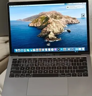 New Laptop Apple MacBook Pro 2019 16GB Intel Core I7 SSD 1T