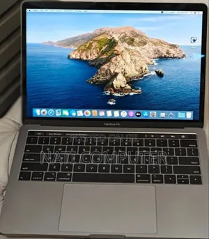 New Laptop Apple MacBook Pro 2019 16GB Intel Core I7 SSD 1T