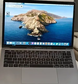 New Laptop Apple MacBook Pro 2019 16GB Intel Core I7 SSD 1T