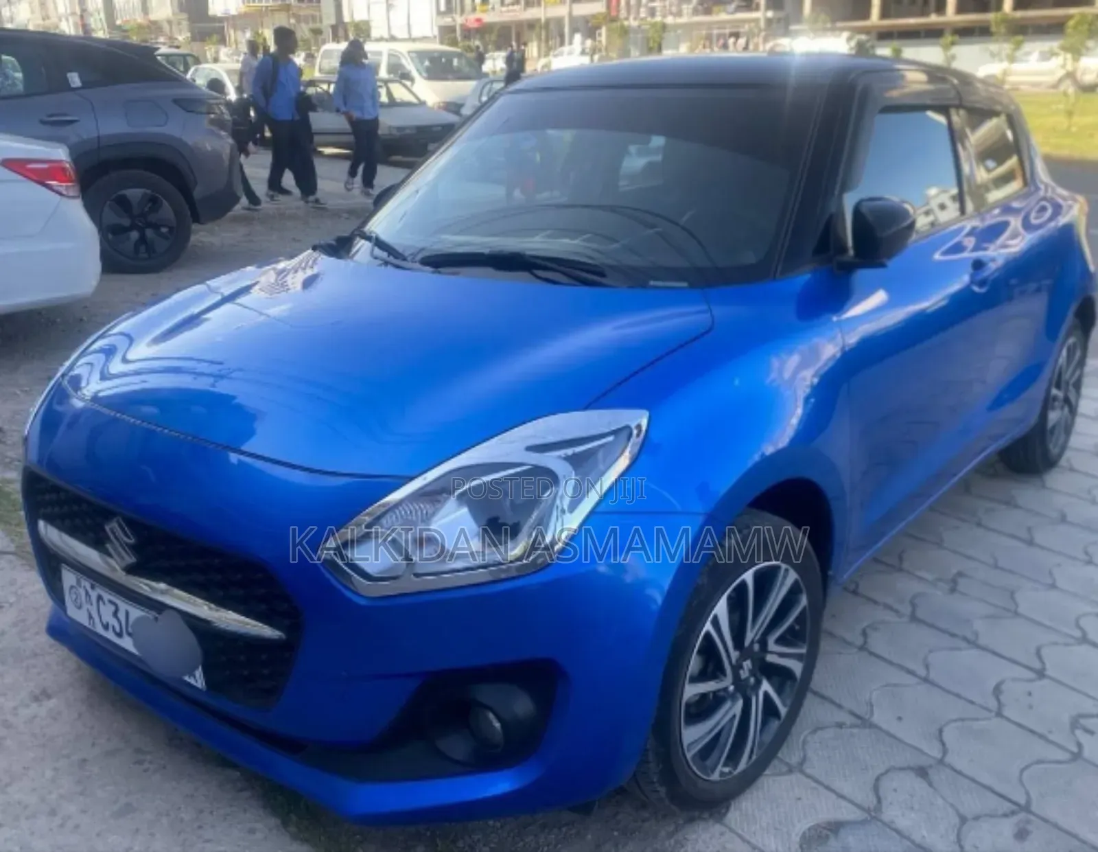 Suzuki Swift 2023 Blue