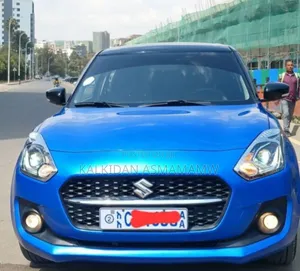 Suzuki Swift 2023 Blue