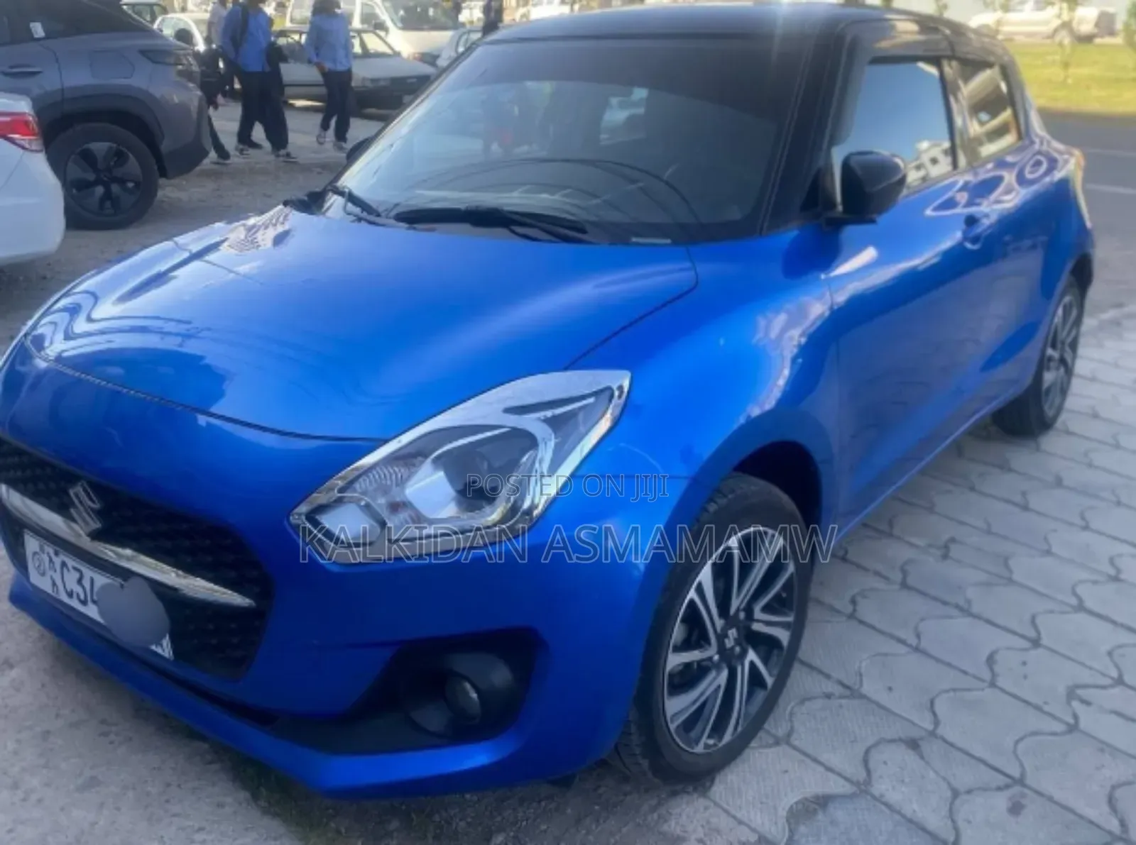 Suzuki Swift 2023 Blue