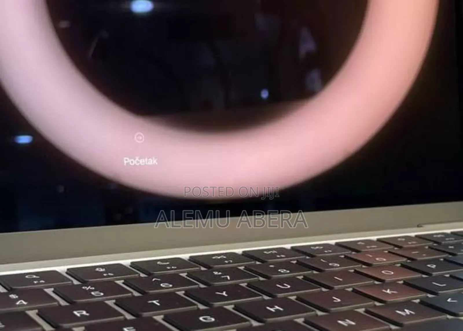 New Laptop Apple MacBook Air 2024 M3 13-Inch 8GB Apple M3 SSD 256GB