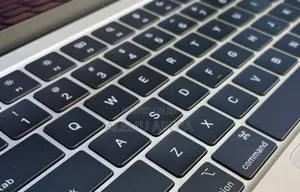 New Laptop Apple MacBook Air 2024 M3 13-Inch 8GB Apple M3 SSD 256GB