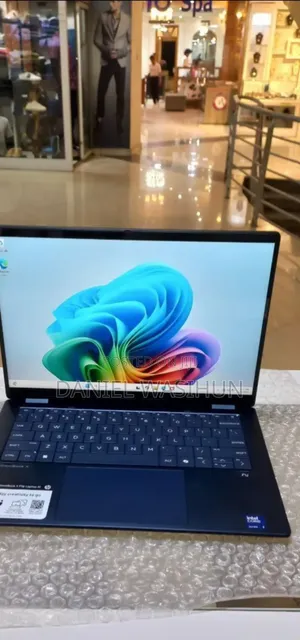 New Laptop HP Envy X360 16GB Intel SSD 512GB