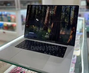 New Laptop Apple MacBook Pro 16GB Apple M1 Pro SSD 1T