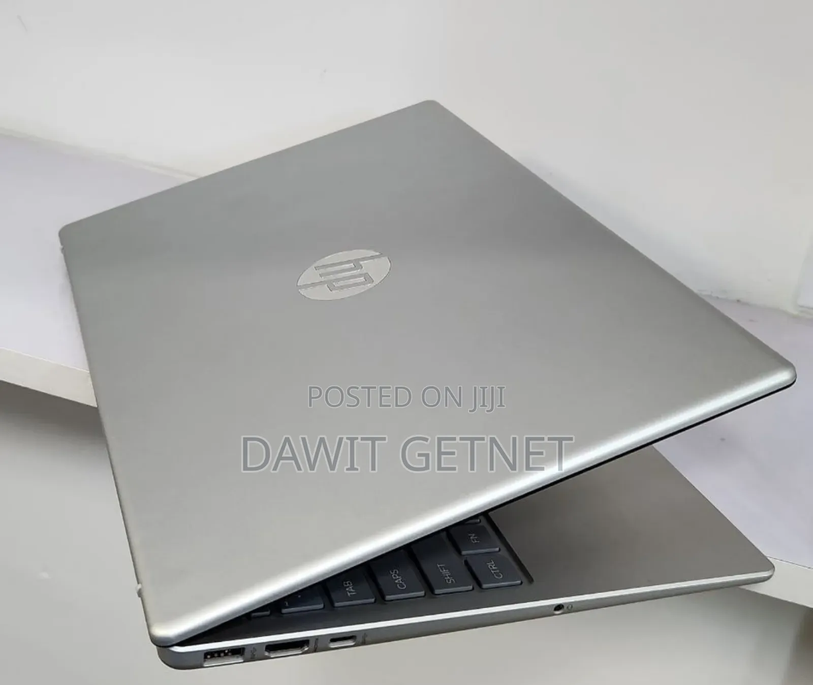 New Laptop HP Stream Notebook 8GB AMD Ryzen 3 SSD 256GB