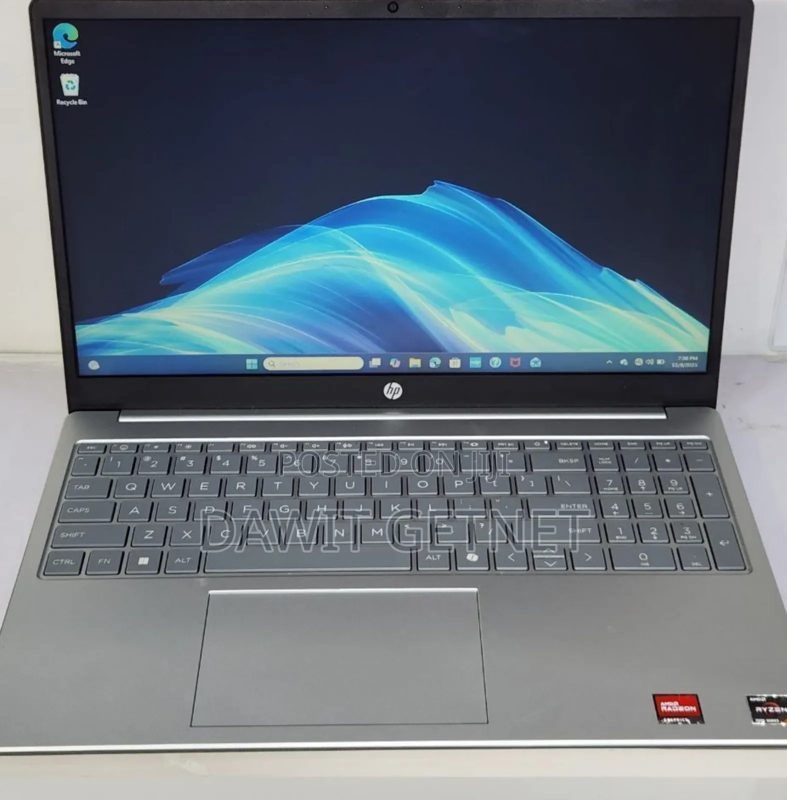 New Laptop HP Stream Notebook 8GB AMD Ryzen 3 SSD 256GB