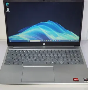 New Laptop HP Stream Notebook 8GB AMD Ryzen 3 SSD 256GB