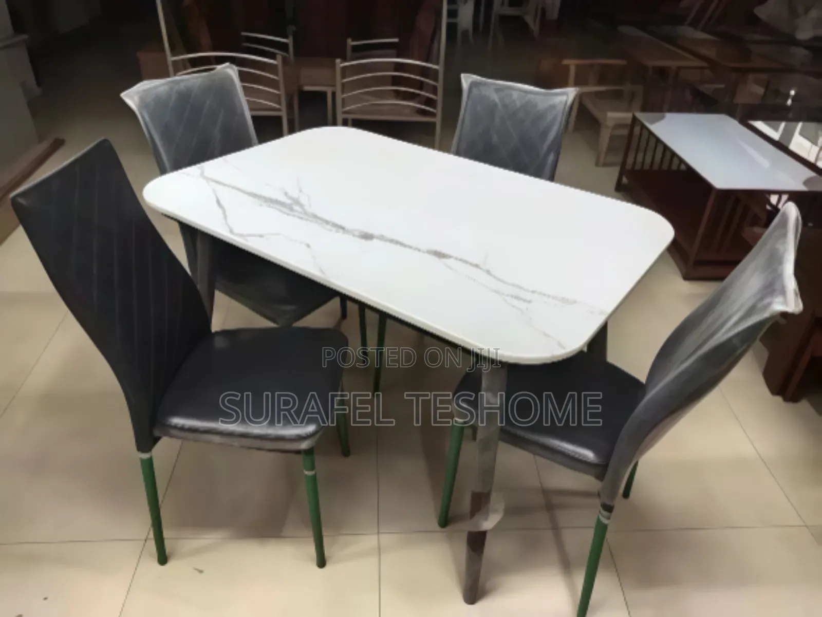 ማራኪ የዳይኒንግ ቴብሎች – Luxury Dining Tables Epoxy-Made