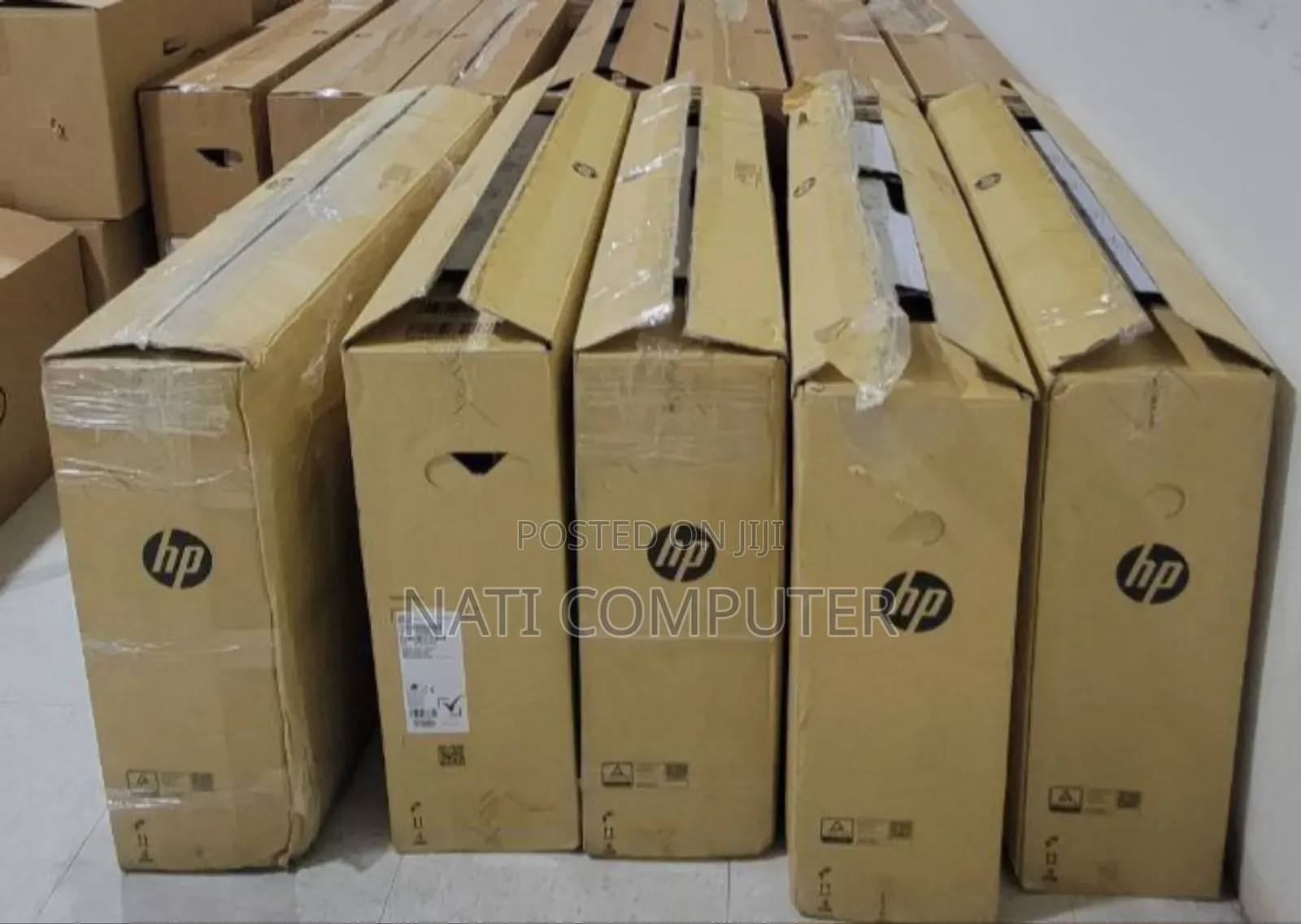 New HP 200 G4 22 All-in-One 8GB Intel Core I5 SSD 512GB