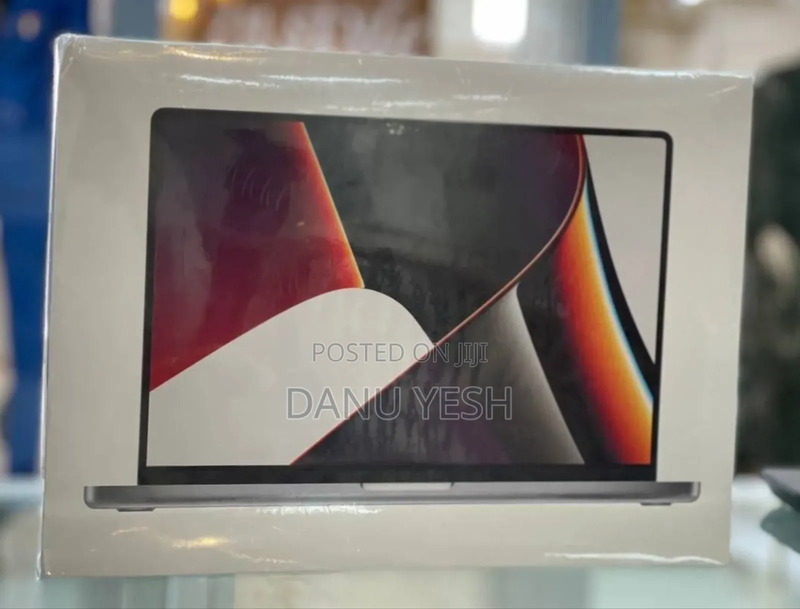 New Laptop Apple MacBook Pro 2021 M1 32GB Apple M1 Max SSD 1T