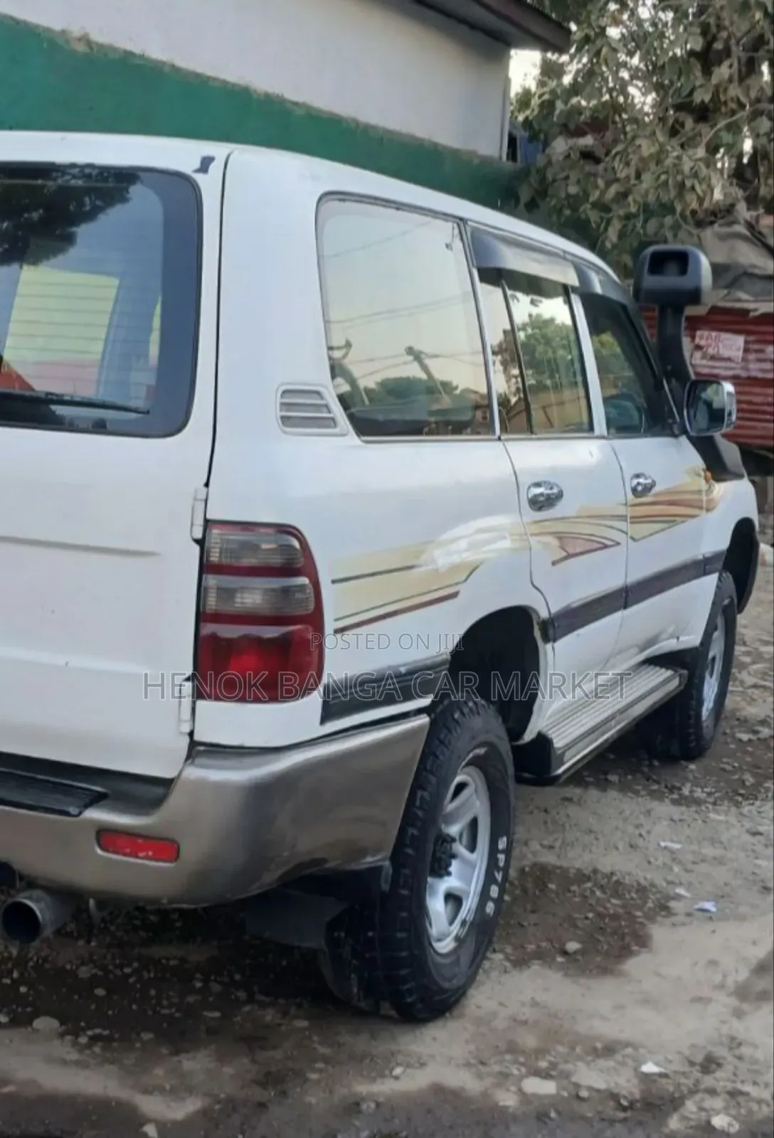 Toyota Land Cruiser 4x4 2004 White