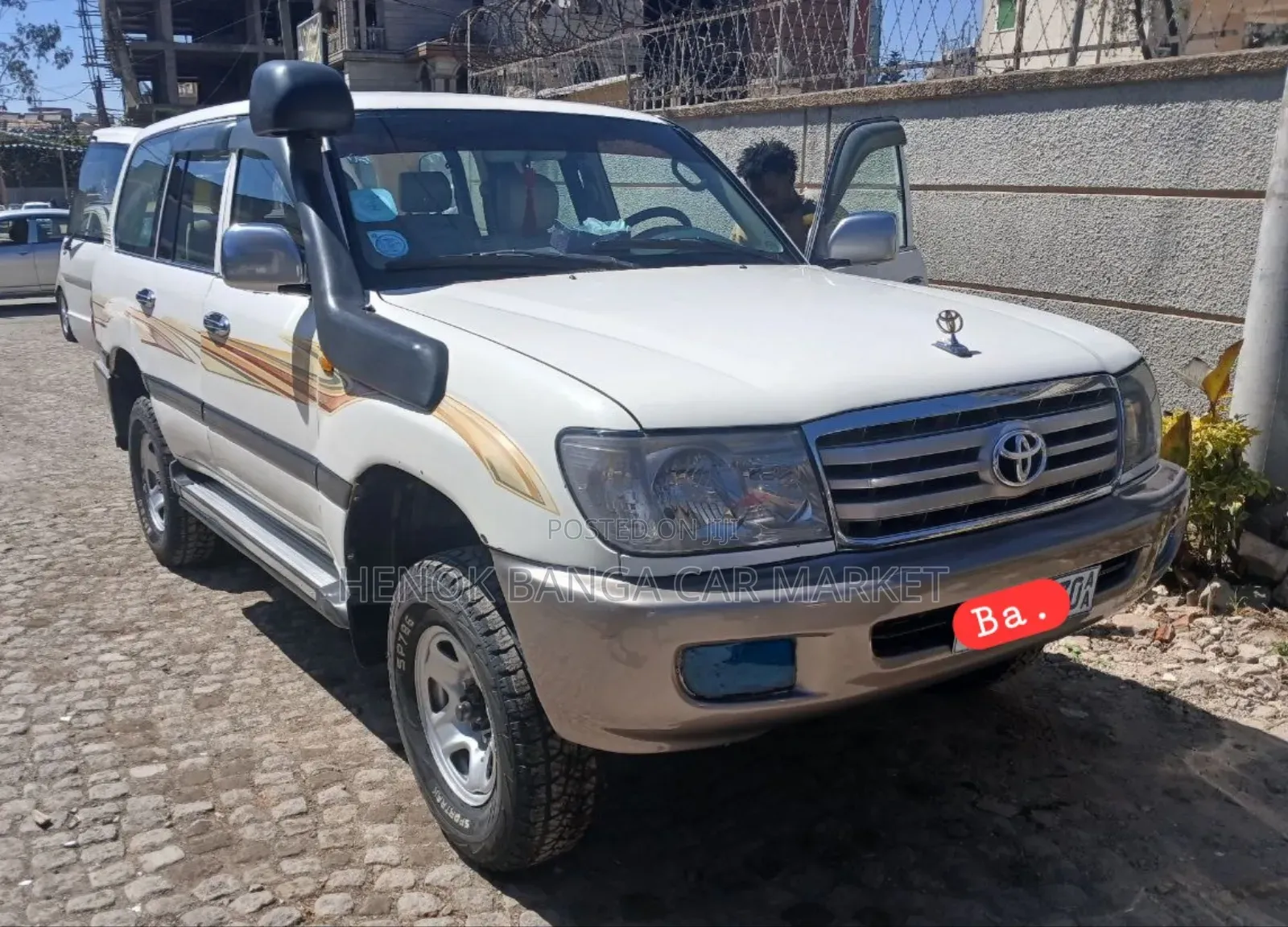 Toyota Land Cruiser 4x4 2004 White