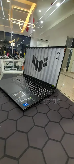 New Laptop Asus TUF Gaming F16 32GB Intel Core I7 SSD 1T