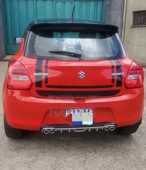Suzuki Swift 2022 Red