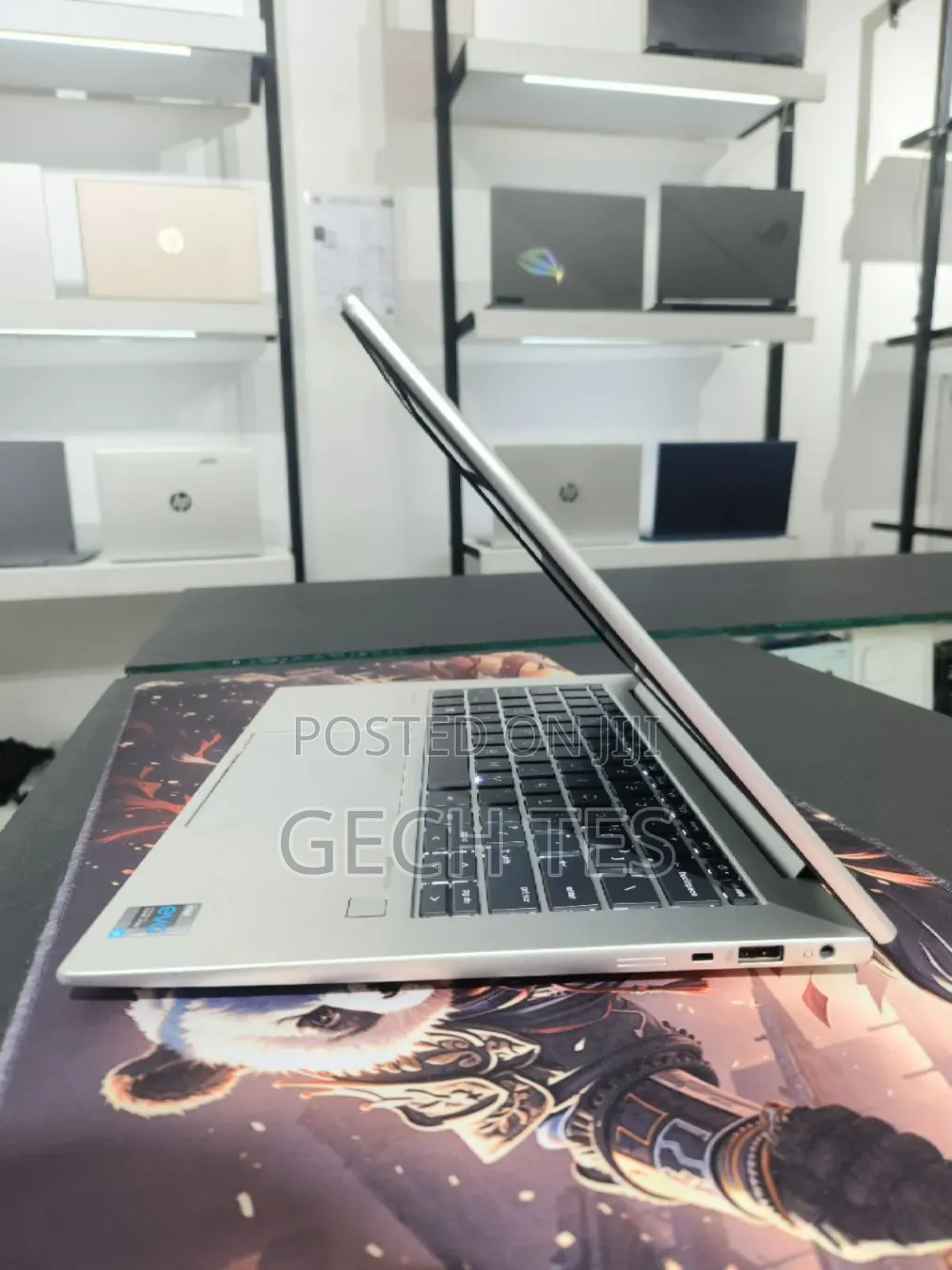 New Laptop HP EliteBook 840 G9 16GB Intel Core I7 SSD 512GB