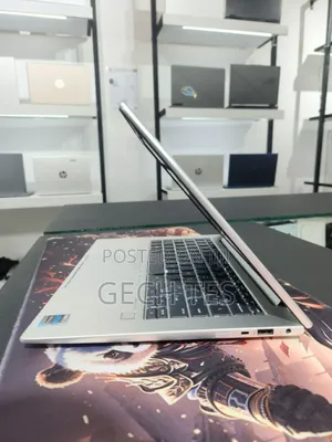 New Laptop HP EliteBook 840 G9 16GB Intel Core I7 SSD 512GB