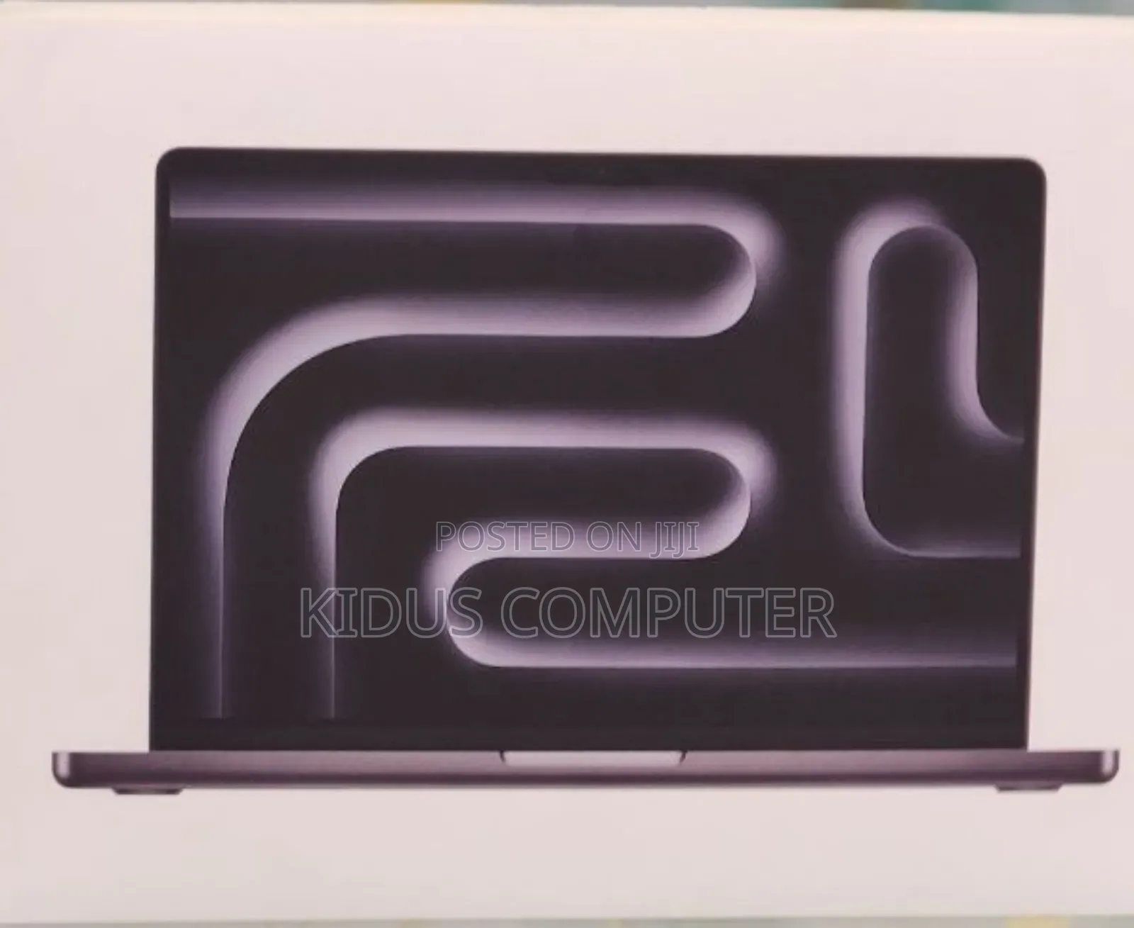 New Laptop Apple Macbook Pro 2025 M5 14-Inch 16GB Apple M5 SSD 512GB