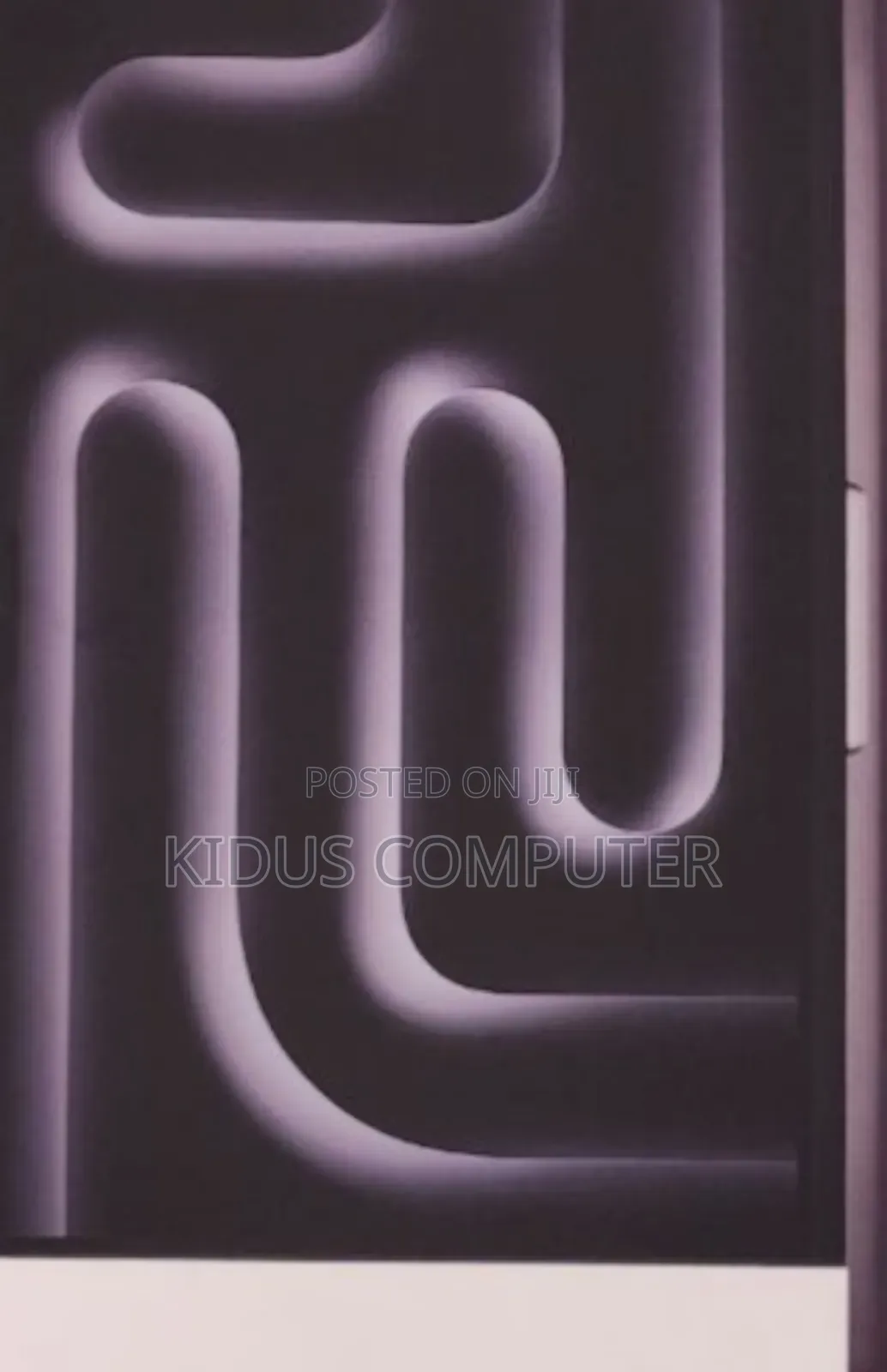 New Laptop Apple Macbook Pro 2025 M5 14-Inch 16GB Apple M5 SSD 512GB