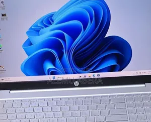 New Laptop HP 16GB Intel Core I5 SSD 512GB