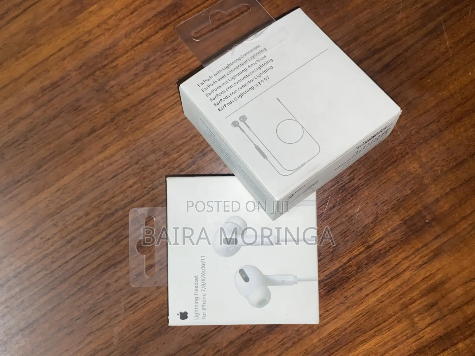 Earpods With Lightning Connector