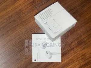 Earpods With Lightning Connector