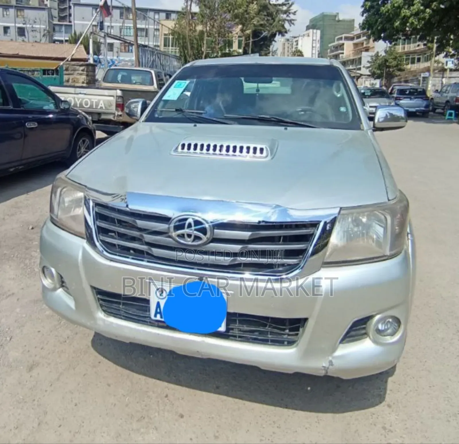 Toyota Hilux 2013 Silver