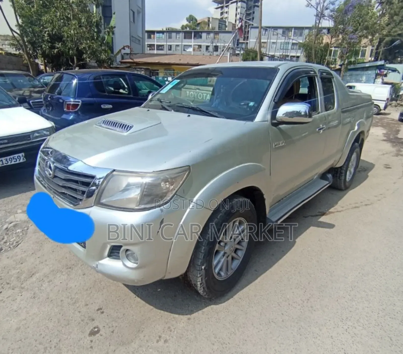 Toyota Hilux 2013 Silver