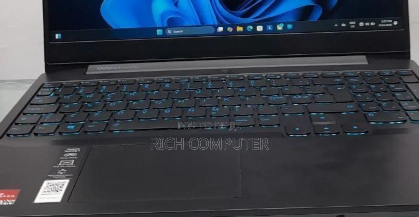 New Laptop Lenovo Ideapad 3 16GB AMD Ryzen 5 SSD 256GB