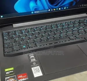 New Laptop Lenovo Ideapad 3 16GB AMD Ryzen 5 SSD 256GB