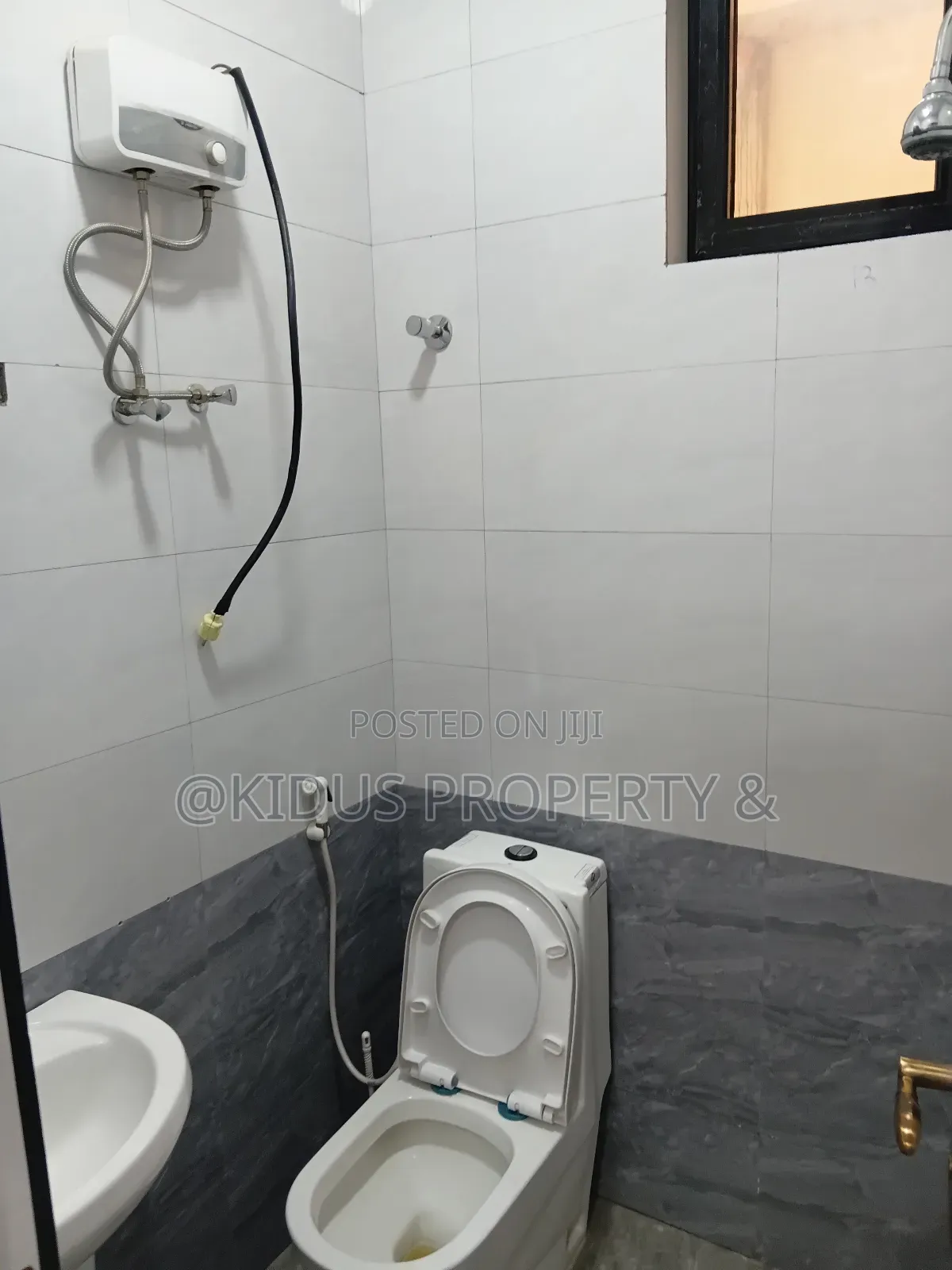 2bdrm Apartment in Nasswe Real State, Nifas Silk-Lafto for rent