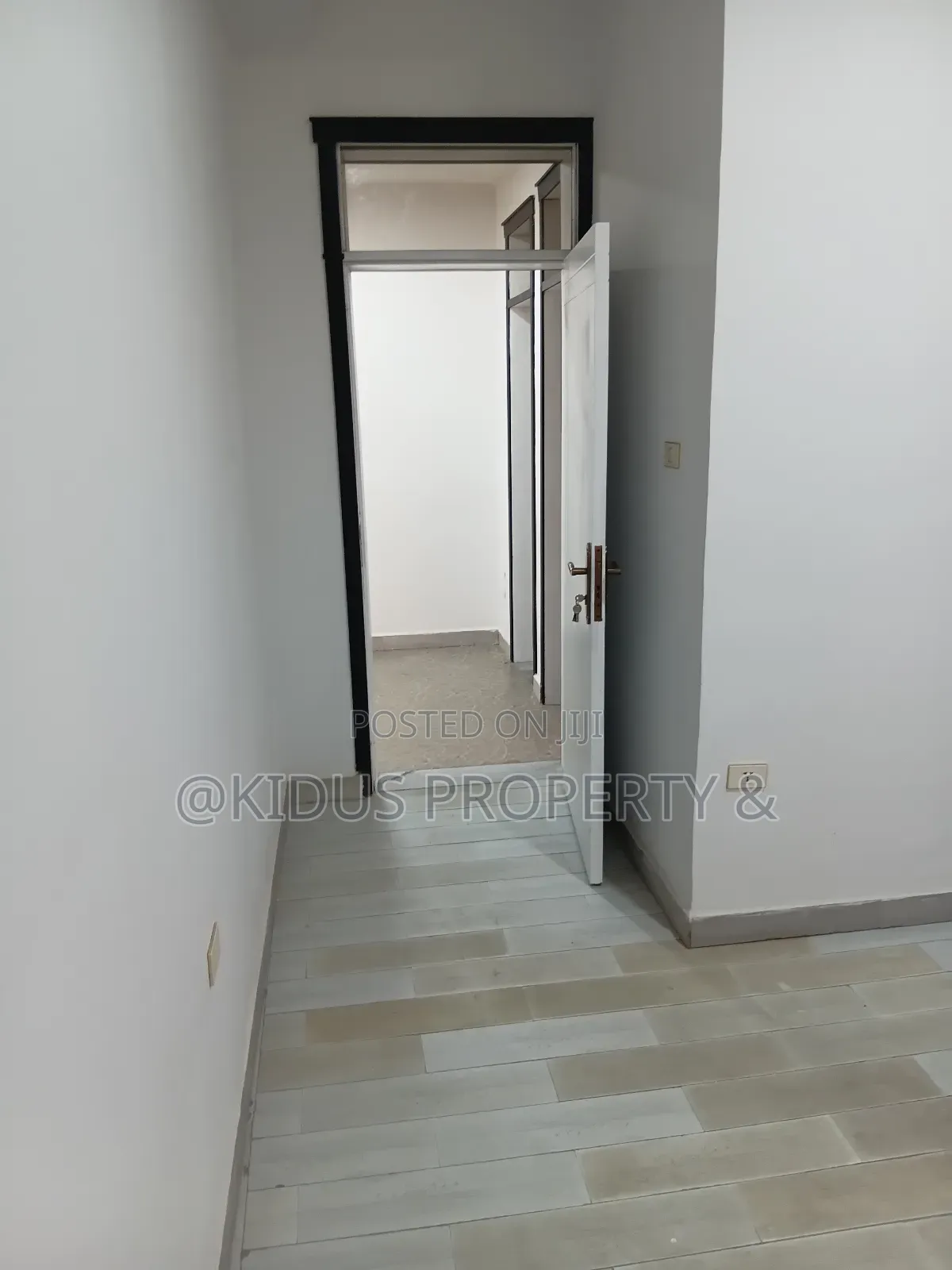 2bdrm Apartment in Nasswe Real State, Nifas Silk-Lafto for rent