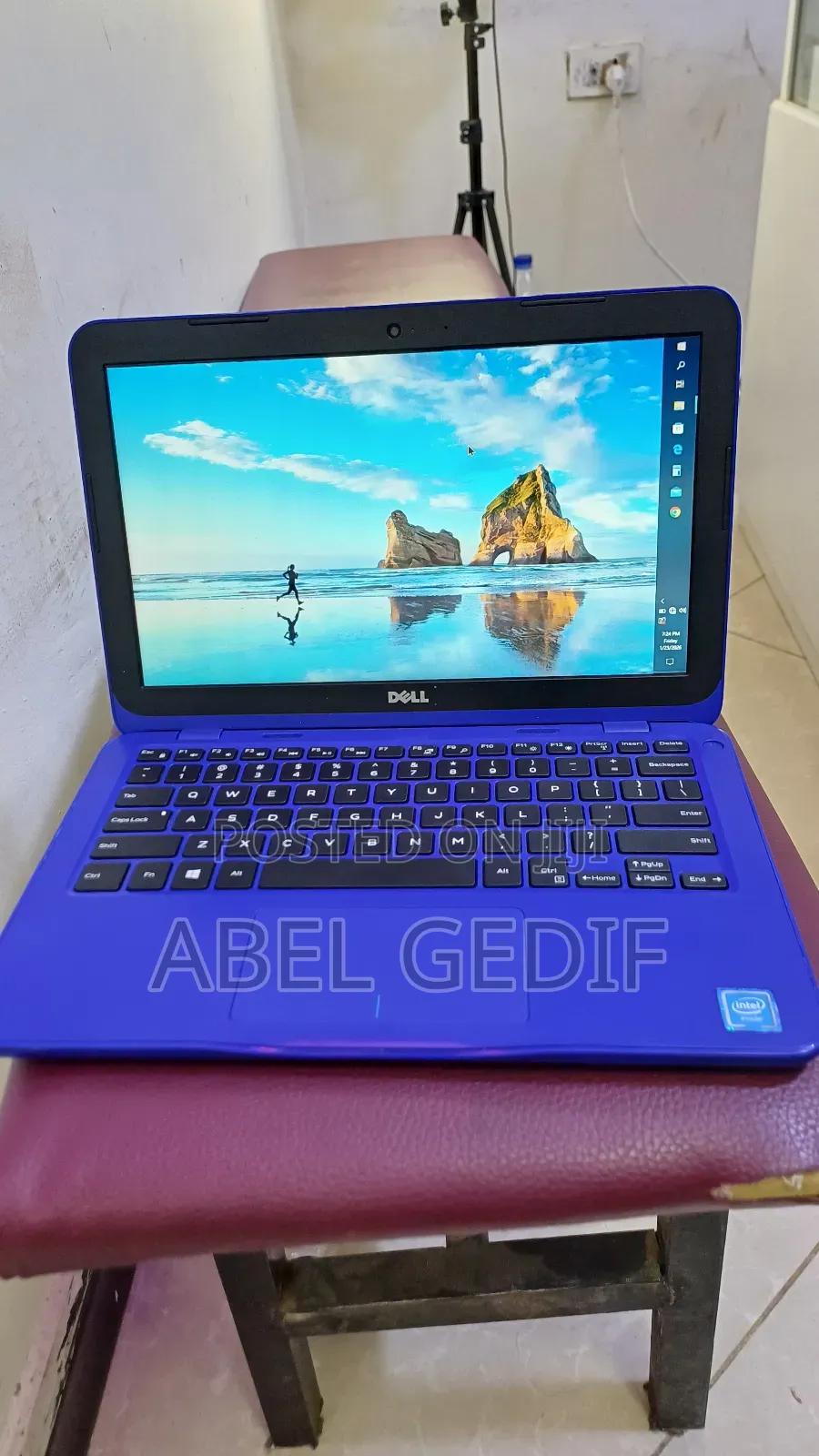 New Laptop Dell Inspiron 11Z 2GB SSD 32GB