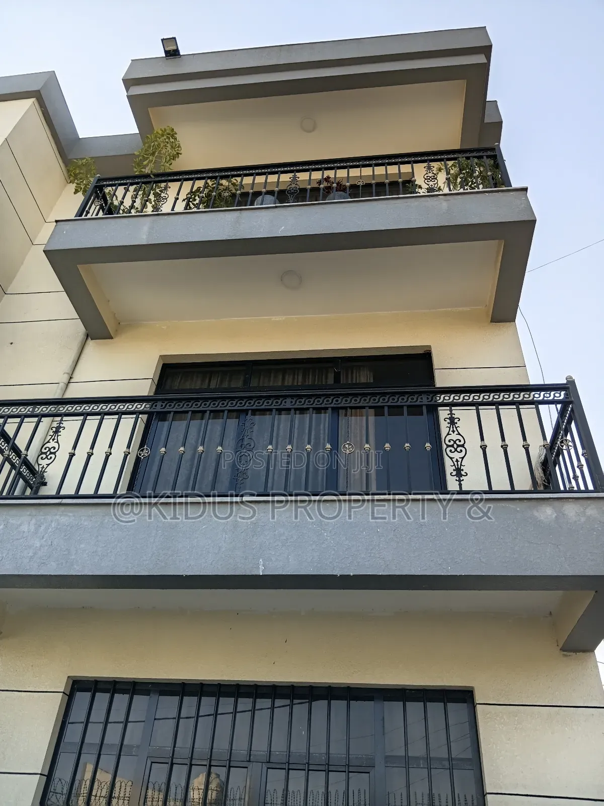 2bdrm Apartment in Nasswe Real State, Nifas Silk-Lafto for rent