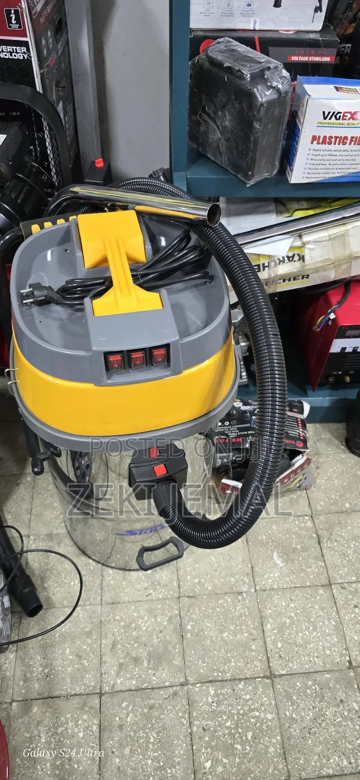 Skillmax Vacuum Cleaner 100l Wet Dry
