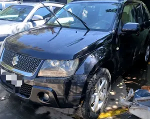 Suzuki Grand Vitara 2011 Gray