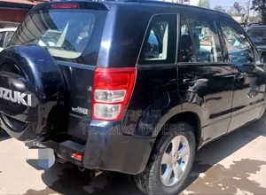 Suzuki Grand Vitara 2011 Gray
