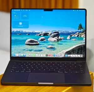 New Laptop Apple MacBook Pro 2023 M3 14-Inch 16GB Apple M3 SSD 512GB