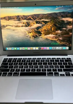 New Laptop Apple MacBook Air 2014 4GB Intel Core I5 SSD 256GB